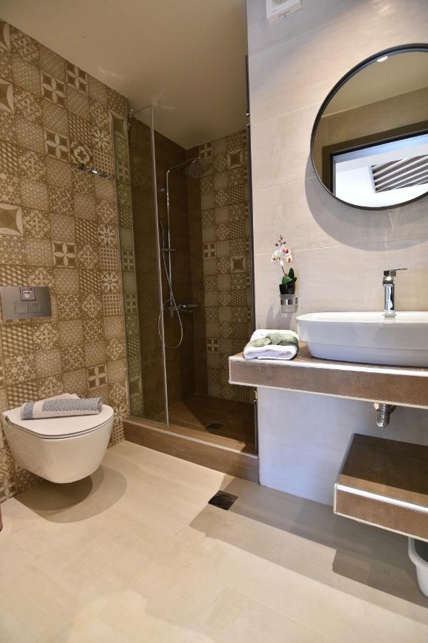 On Board Luxury Studios Сарти Экстерьер фото