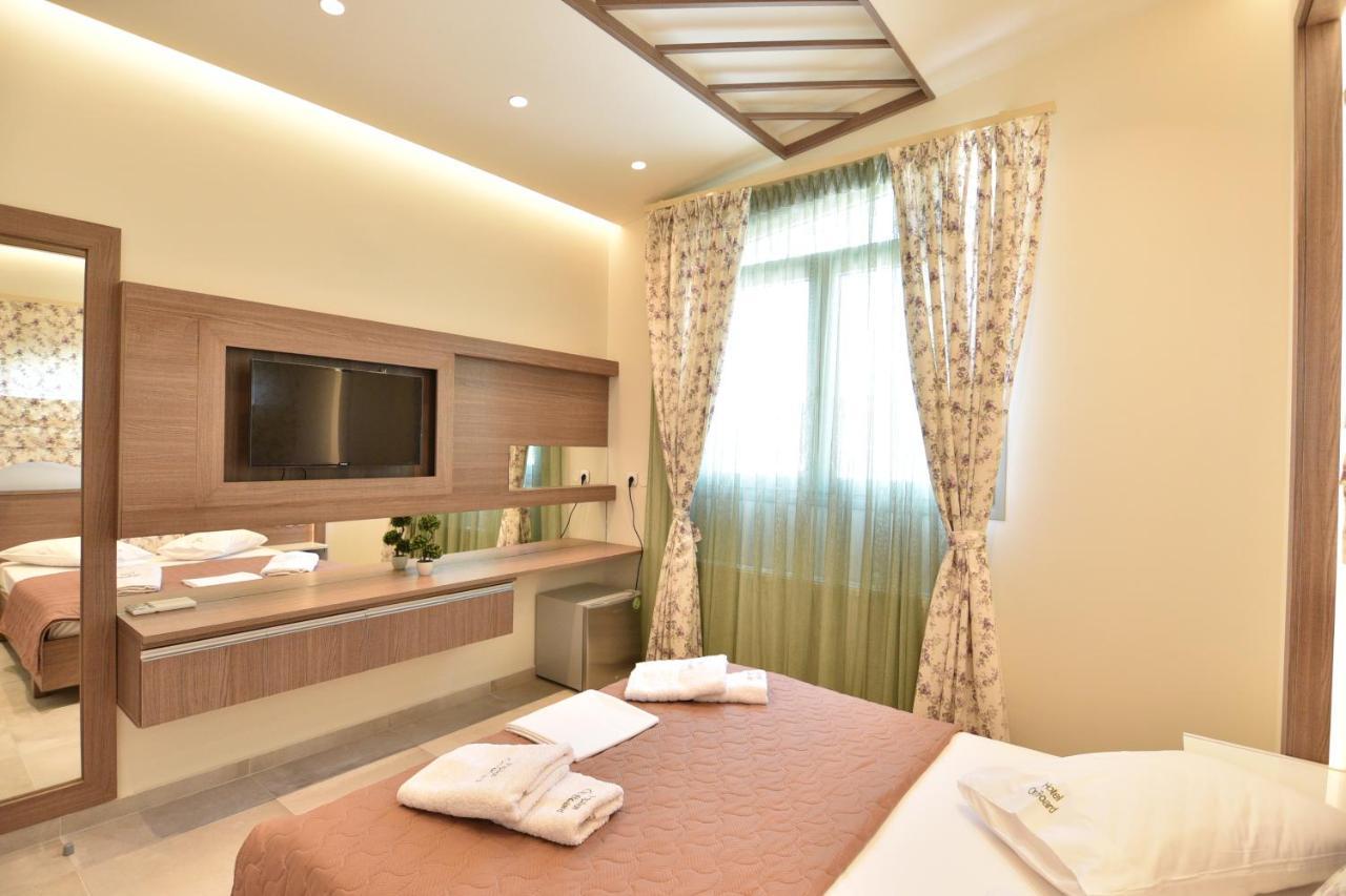 On Board Luxury Studios Сарти Экстерьер фото