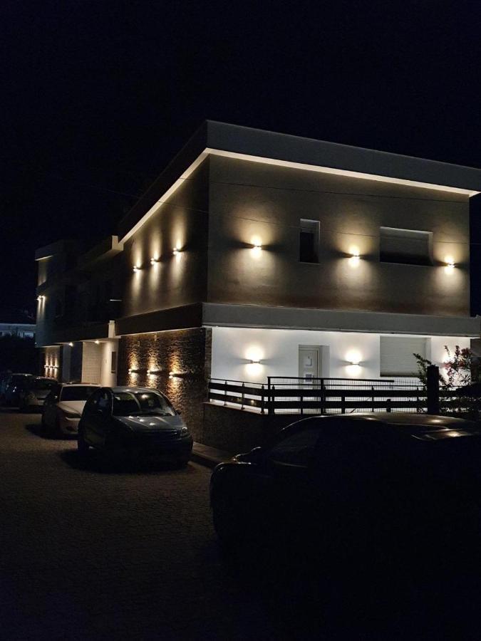 On Board Luxury Studios Сарти Экстерьер фото